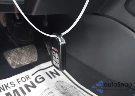 2018 Honda Cr-V Touring z USA, uszkodzony, nr VIN 7FARW1H95JE054478